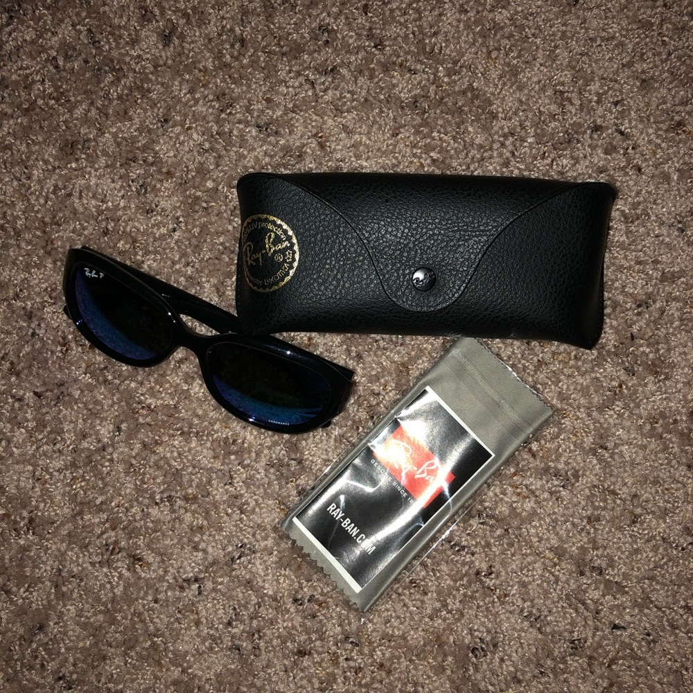 Ray-Ban Jackie Ohh RB4101